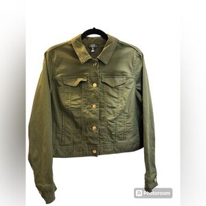 NWOT Jones New York Cropped Army Green Jacket - Size L